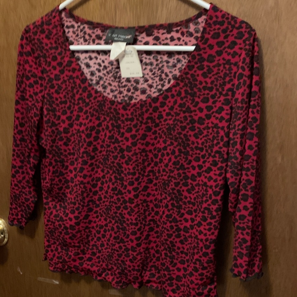 Stylish Red and Black Leopard Print Blouse Y2K style. Has some sheerness.